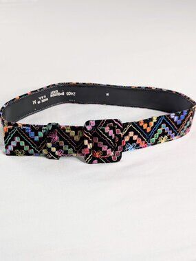 VTG Black Velvet Colorful Geometric Rainbow Embroidered Square Buckle Belt